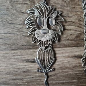 ALAN  Silver Tone Lion Face Necklace